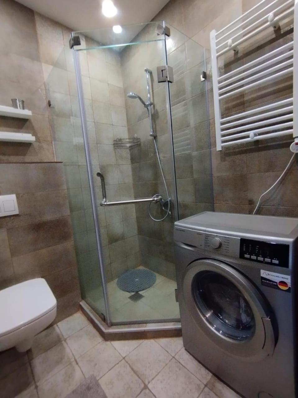 Davka Apartments Batumi Esterno foto