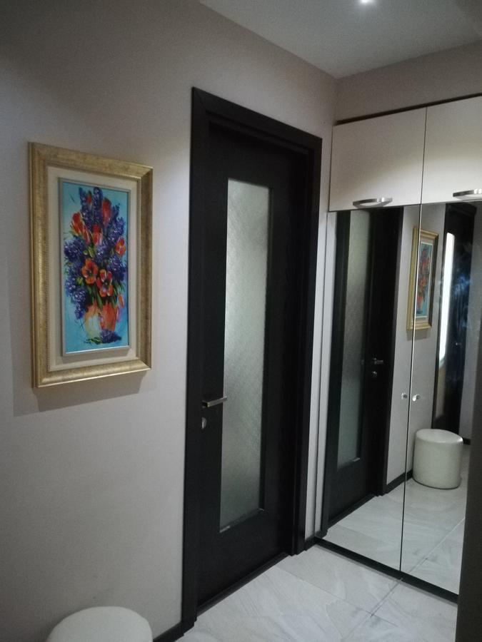 Davka Apartments Batumi Esterno foto
